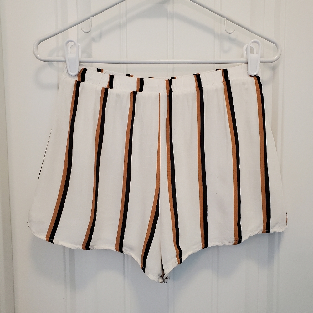 Forever 21 Striped Lightweight Shorts - S